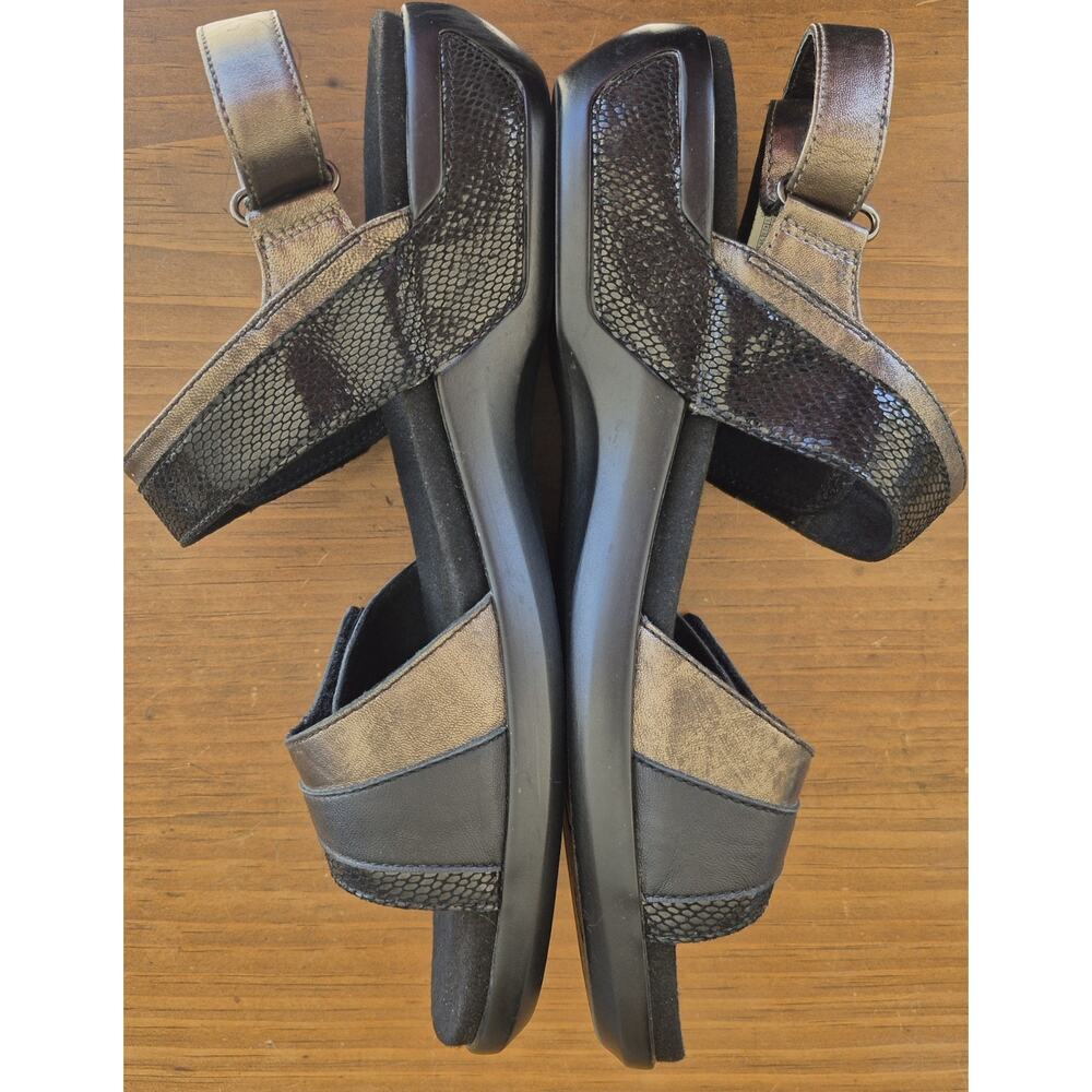 Aravon Katherine Adjustable Strap Sandals Women's Size 11 - Picture 16 of 16